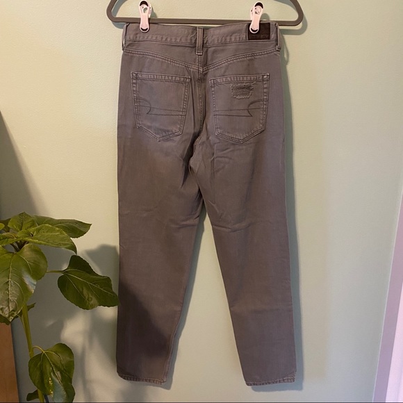 Khaki Green American Eagle Ripped Mom Jeans - Picture 6 of 8